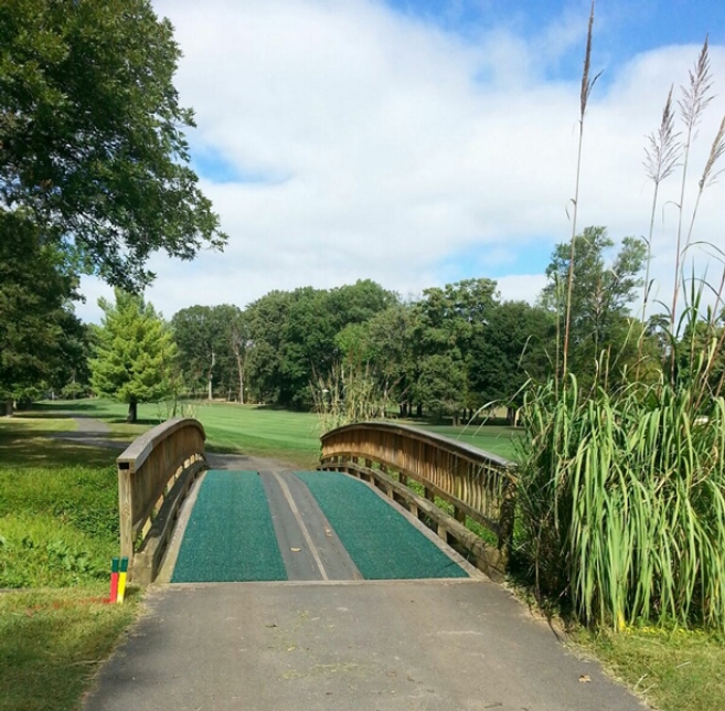 slip resistant golf matting for bridges
