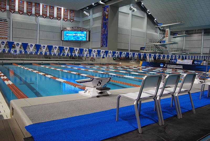 Aquatic Matting, Pool Deck Mats & Flooring - PEM Surface